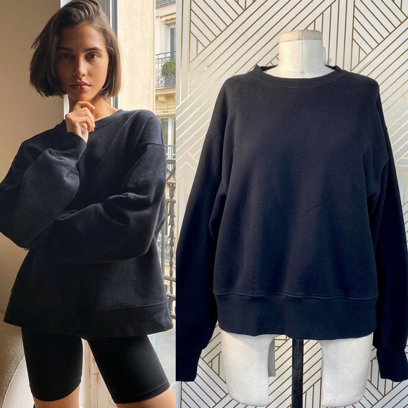 Aritzia Tops - Aritzia Tna Cozy Fleece Boyfriend Crew Sweatshirt
